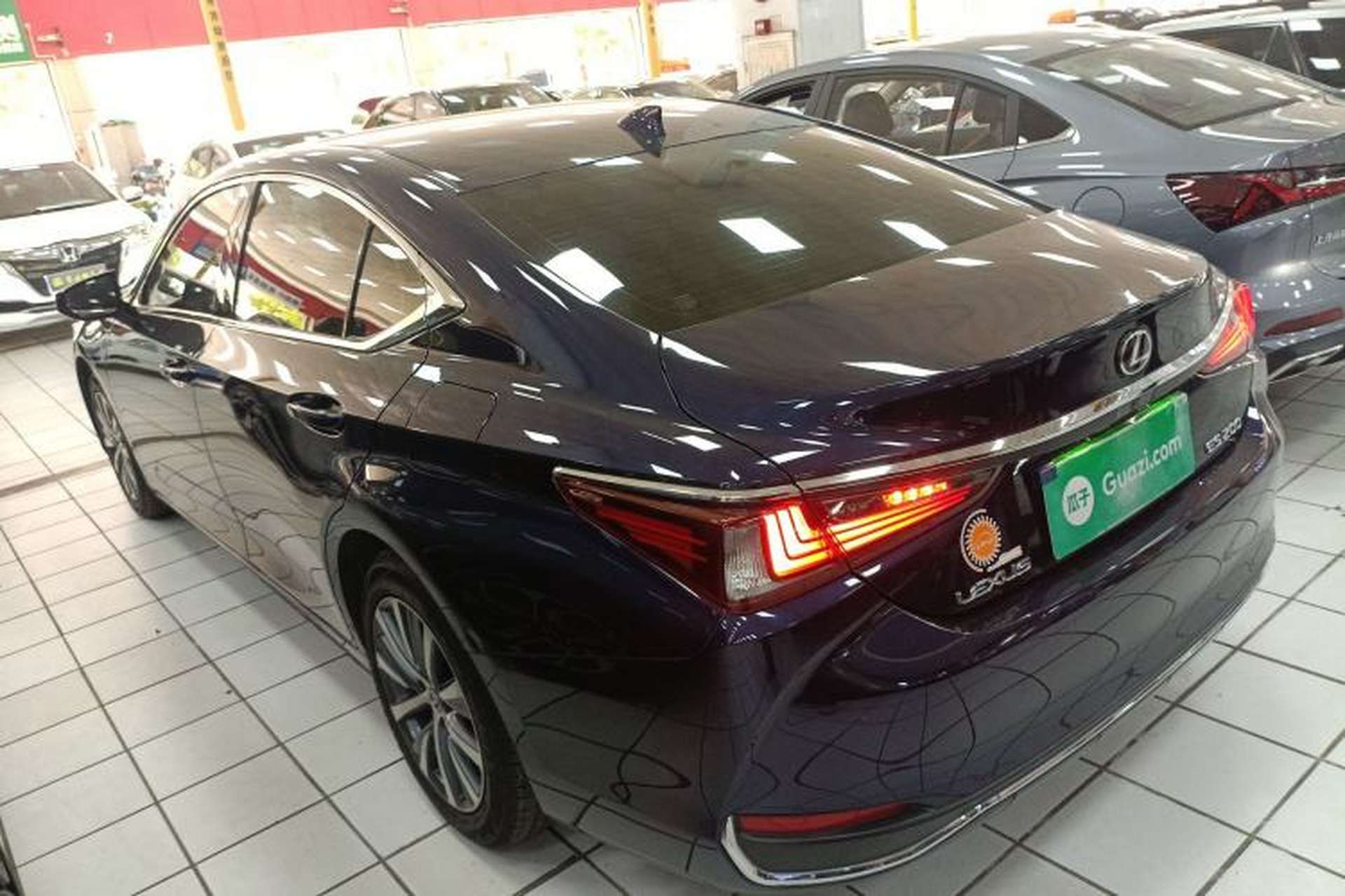 Used Lexus ES 2020 200 Excellence Edition Rear Left 45 Deg