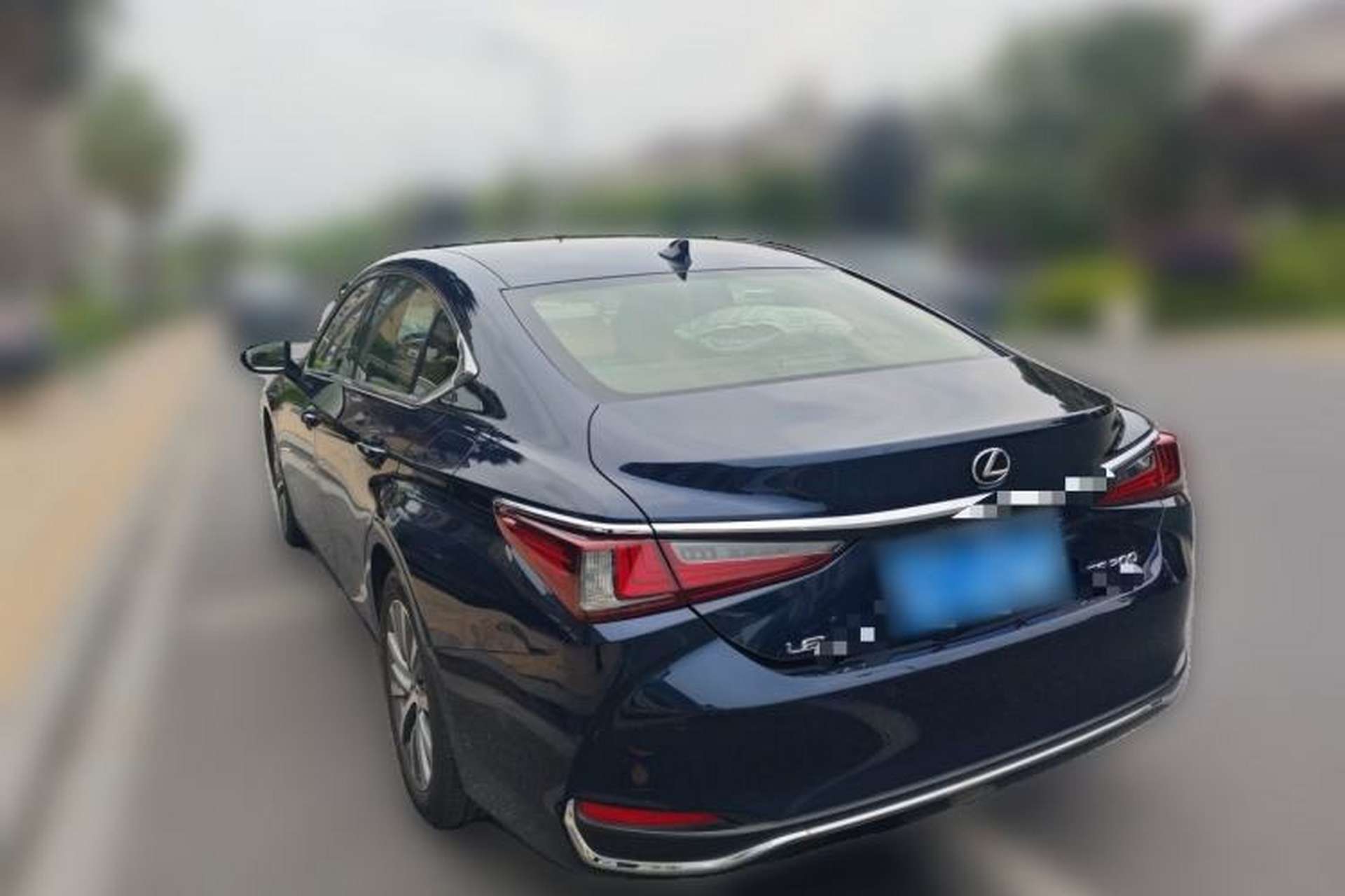 Used Lexus ES 2020 200 Excellence Edition Rear Left 45 Deg