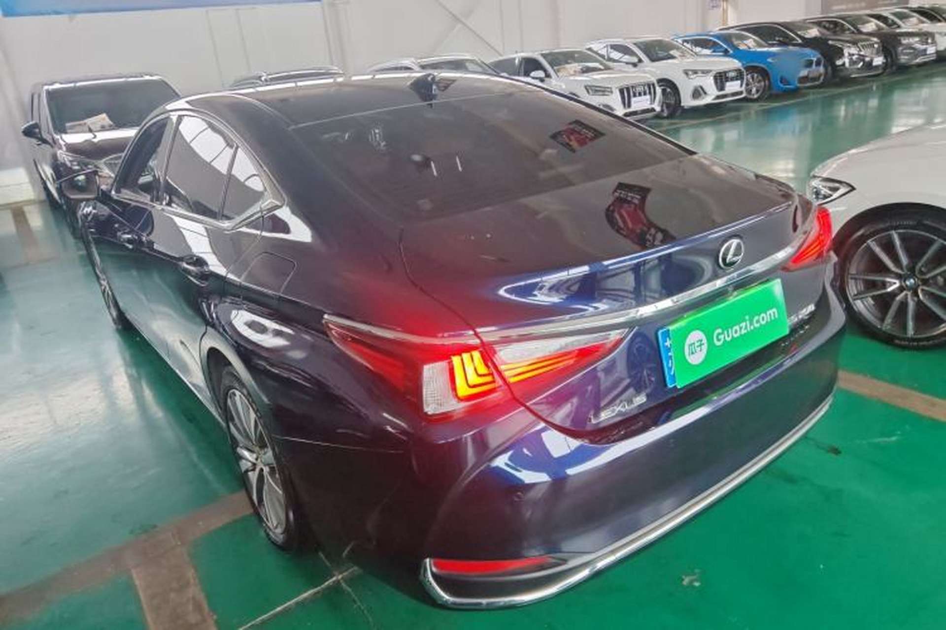 Used Lexus ES 2020 200 Excellence Edition Rear Left 45 Deg
