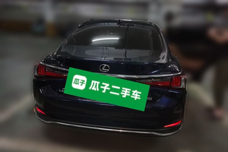 Used Lexus ES 2020 200 Excellence Edition Rear