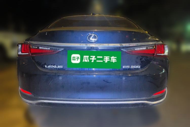 Used Lexus ES 2020 200 Excellence Edition Rear
