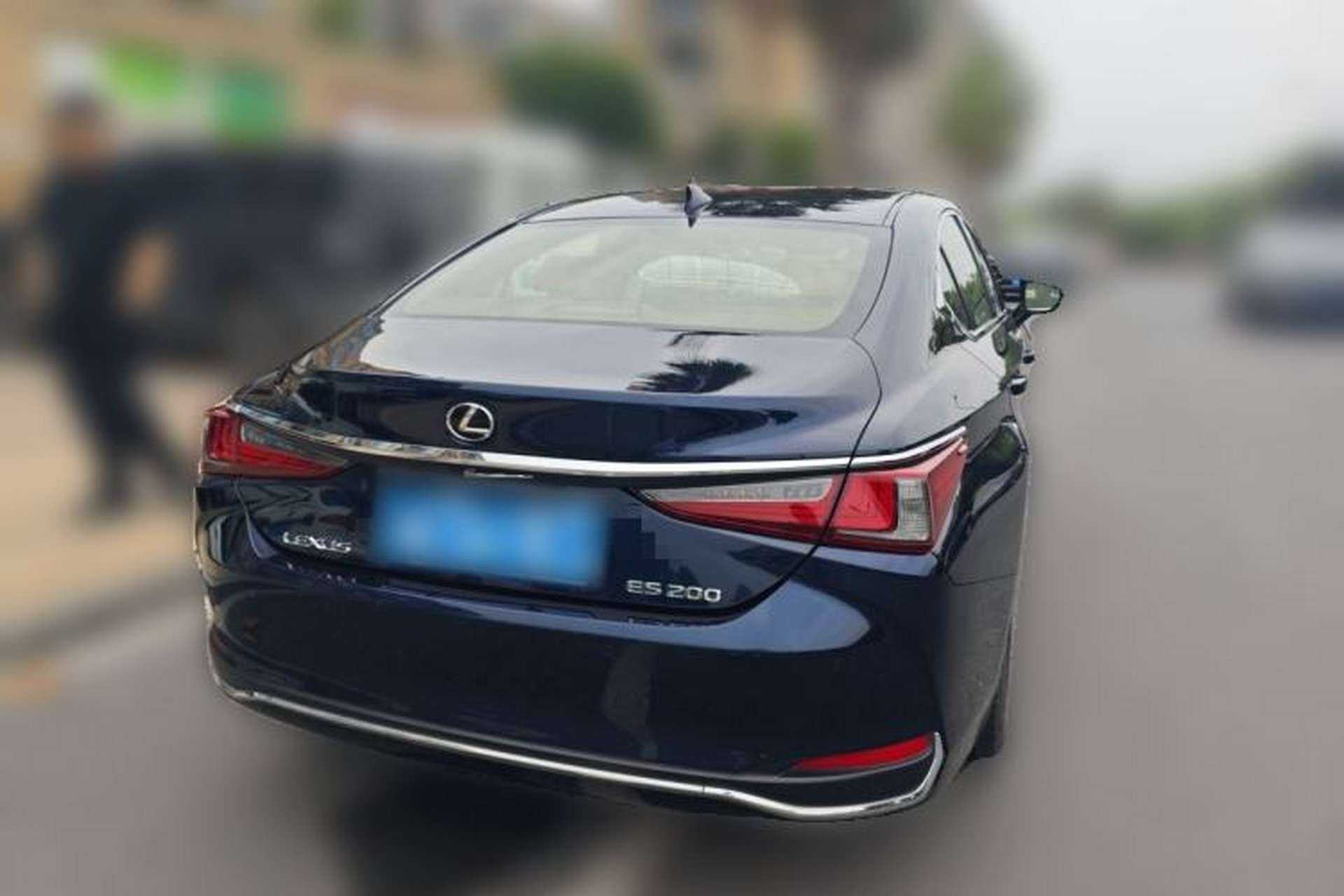 Used Lexus ES 2020 200 Excellence Edition Rear Right 45 Deg