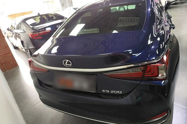 Used Lexus ES 2020 200 Excellence Edition Rear