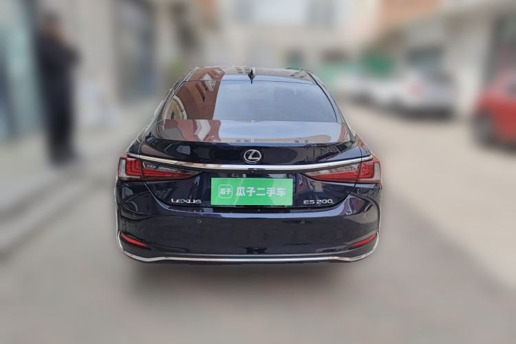 Used Lexus ES 2020 200 Excellence Edition Rear