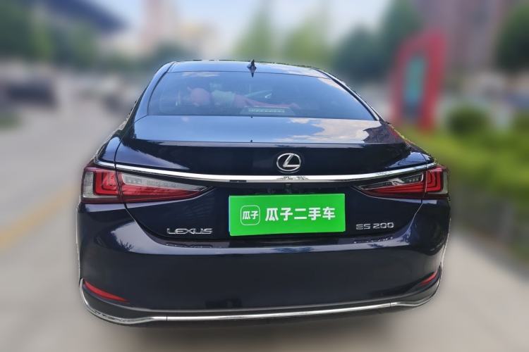 Used Lexus ES 2020 200 Luxury Edition Rear