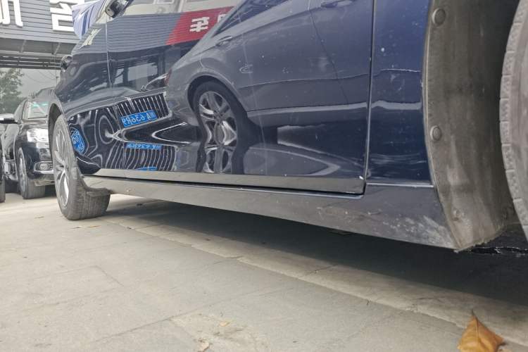 Used Lexus ES 2020 200 Excellence Edition Right Side Sill