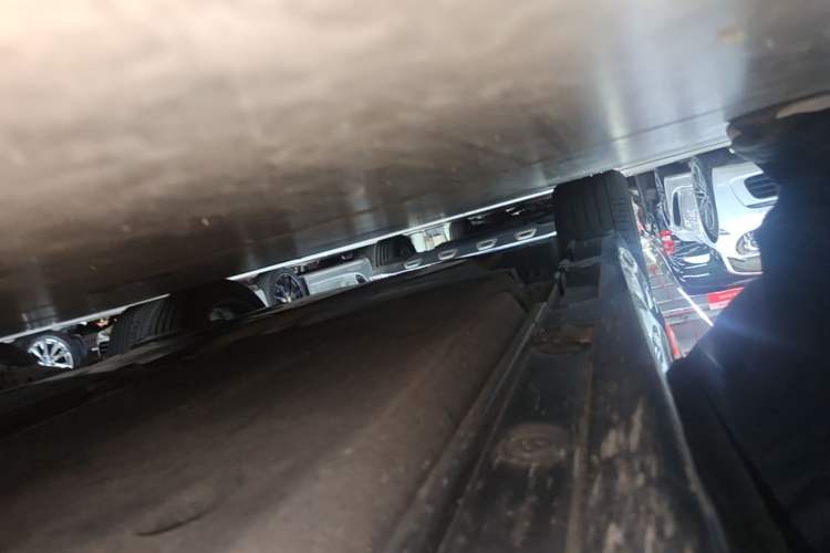 Used Lexus ES 2020 300h Premier Edition Right Side Sill