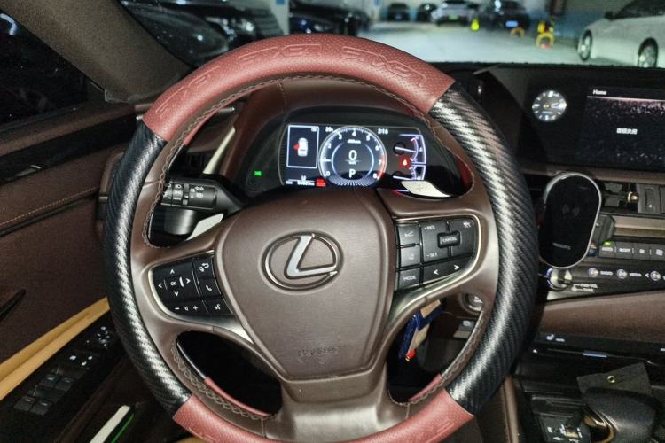 Used Lexus ES 2020 200 Excellence Edition Steering Wheel
