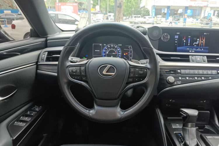Used Lexus ES 2020 200 Excellence Edition Steering Wheel