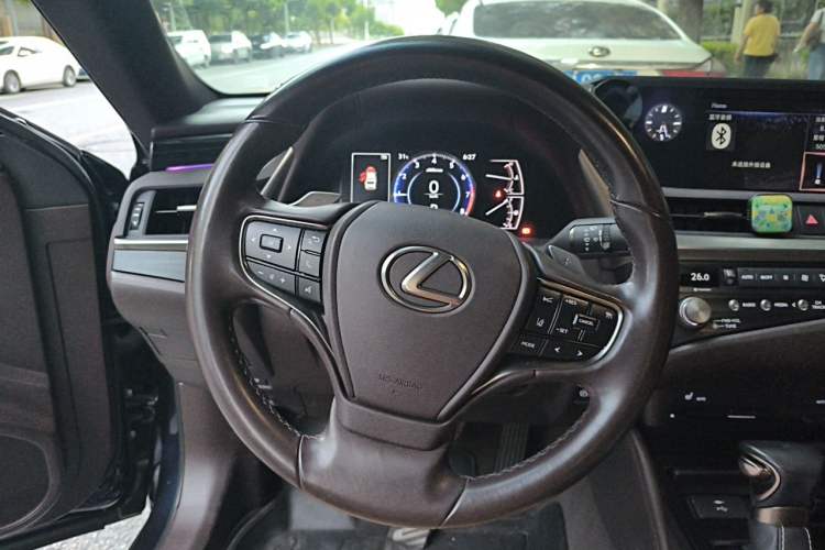 Used Lexus ES 2020 200 Excellence Edition Steering Wheel