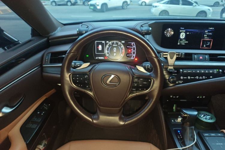 Used Lexus ES 2020 200 Excellence Edition Steering Wheel