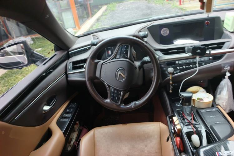 Used Lexus ES 2020 260 Excellence Edition Steering Wheel