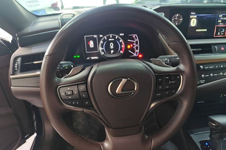 Used Lexus ES 2020 200 Excellence Edition Steering Wheel