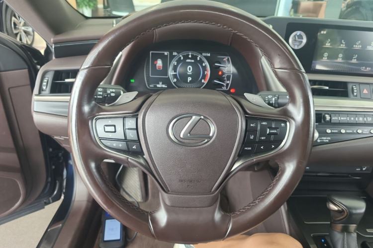 Used Lexus ES 2020 200 Excellence Edition Steering Wheel