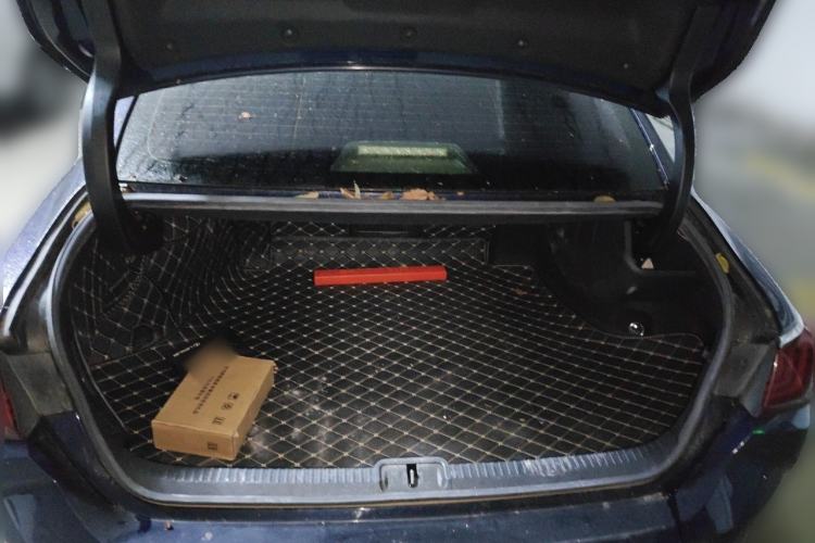 Used Lexus ES 2020 200 Excellence Edition Trunk