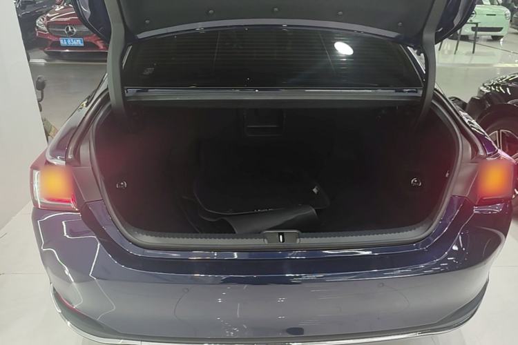 Used Lexus ES 2020 200 Excellence Edition Trunk