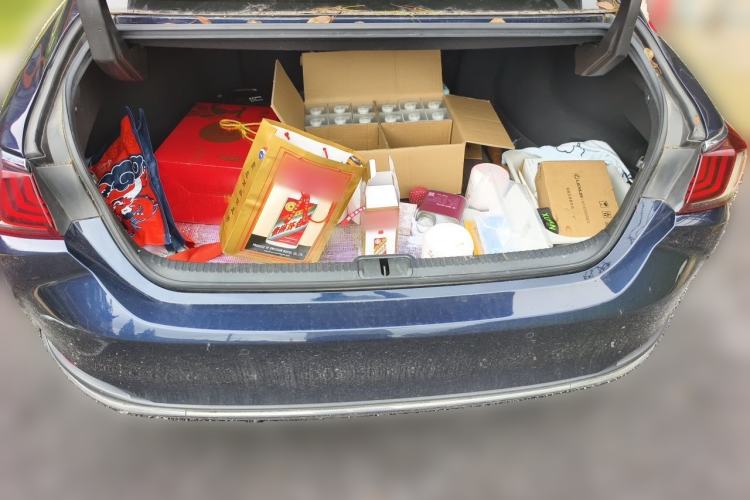 Used Lexus ES 2020 260 Excellence Edition Trunk