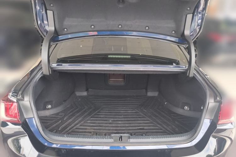 Used Lexus ES 2020 200 Excellence Edition Trunk