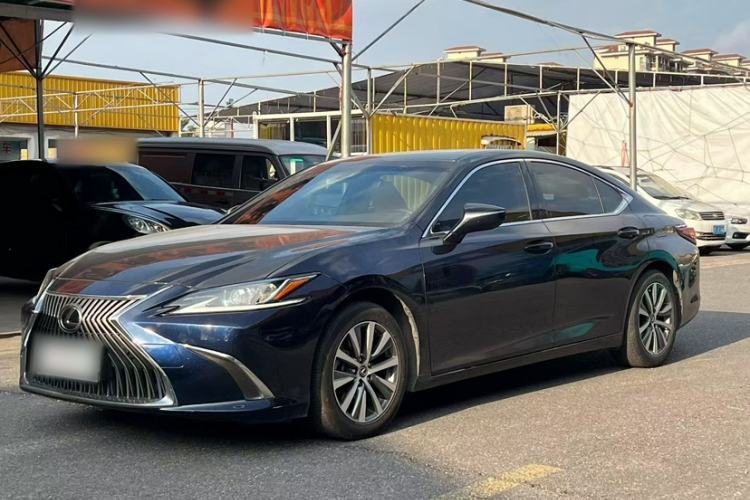 Used Lexus ES 2020 200 Excellence Edition Guazi used car, China used car export, Used car for sale, Used Lexus cars, Cheapest cars for sale