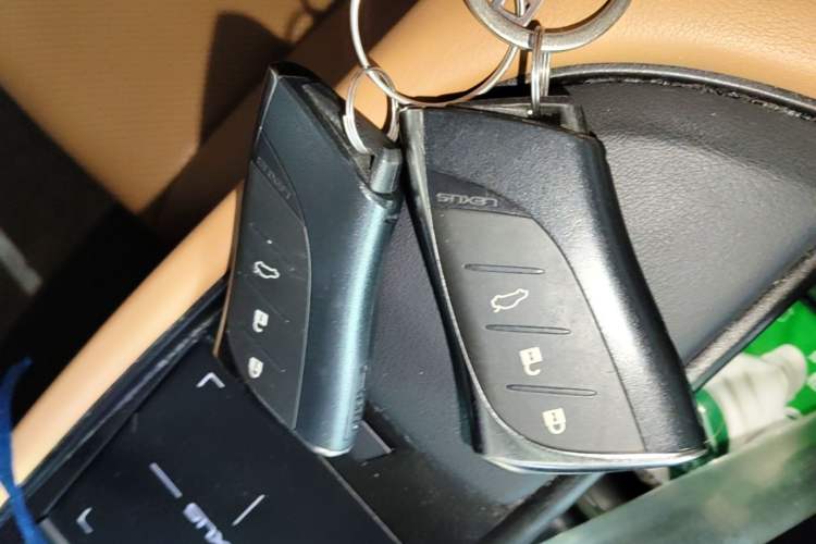 Used Lexus ES 2020 200 Excellence Edition Vehicle Key