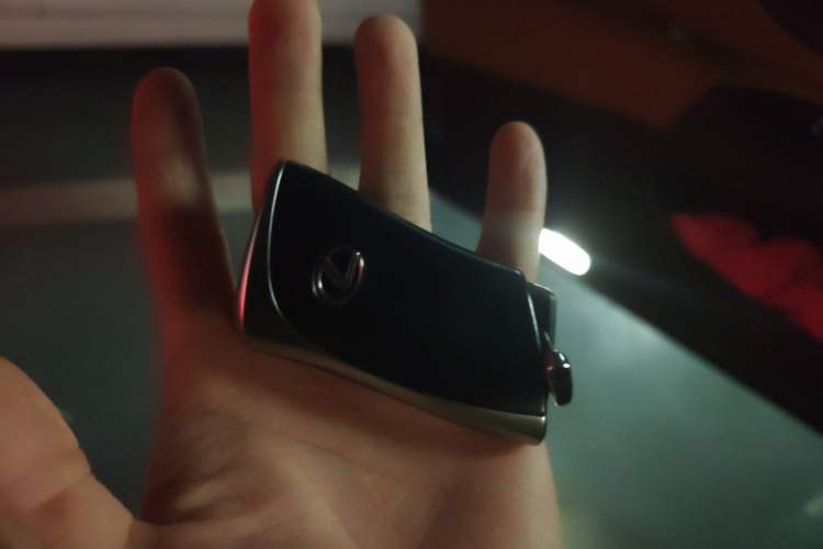 Used Lexus ES 2020 300h Premier Edition Vehicle Key