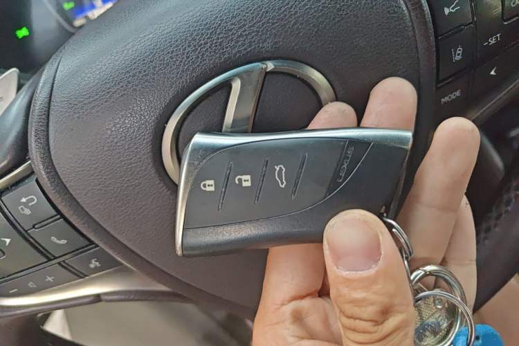 Used Lexus ES 2020 200 Excellence Edition Vehicle Key