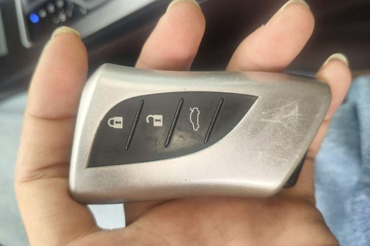 Used Lexus ES 2020 200 Excellence Edition Vehicle Key