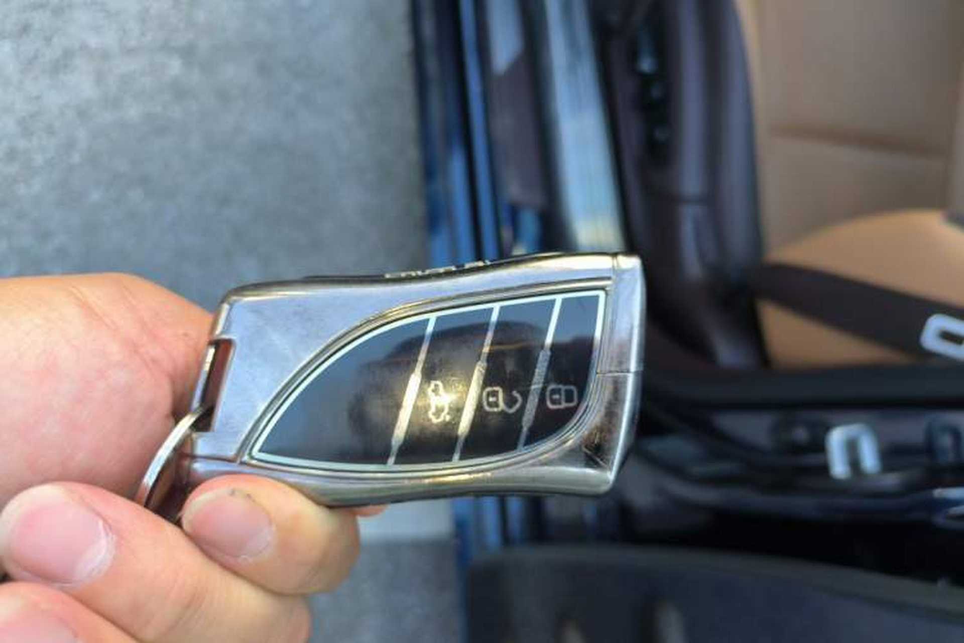 Used Lexus ES 2020 200 Excellence Edition Vehicle Key