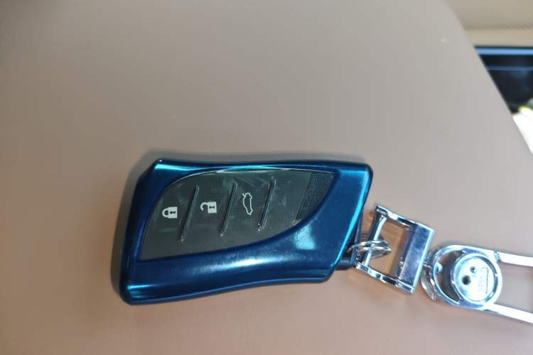 Used Lexus ES 2020 200 Luxury Edition Vehicle Key