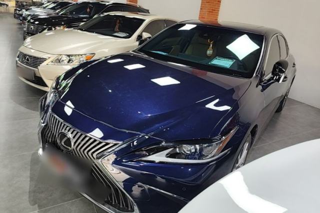 Used Lexus ES 2020 200 Excellence Edition