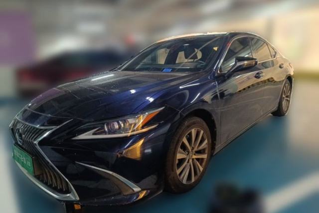 Used Lexus ES 2020 200 Excellence Edition
