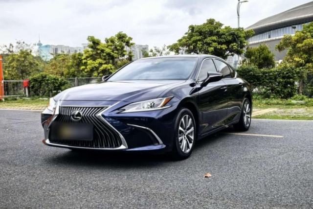 Used Lexus ES 2020 200 Excellence Edition