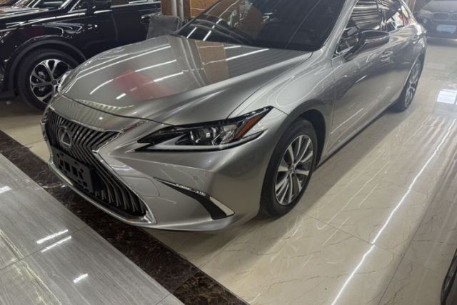 Used Lexus ES 2020 200 Luxury Edition