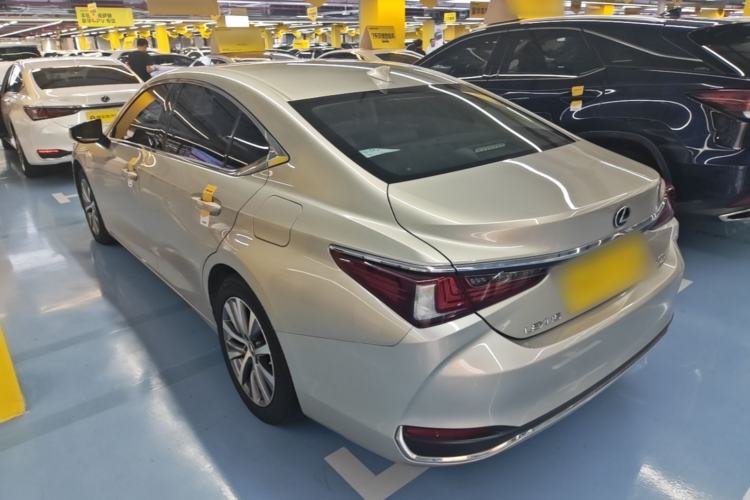 Used Lexus ES 2020 200 Excellence Edition Exterior 2