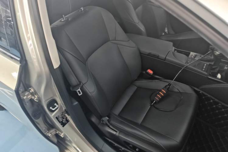 Used Lexus ES 2020 200 Excellence Edition Right Front Seat