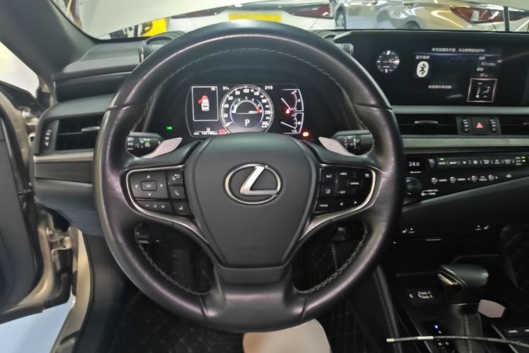Used Lexus ES 2020 200 Excellence Edition Steering Wheel