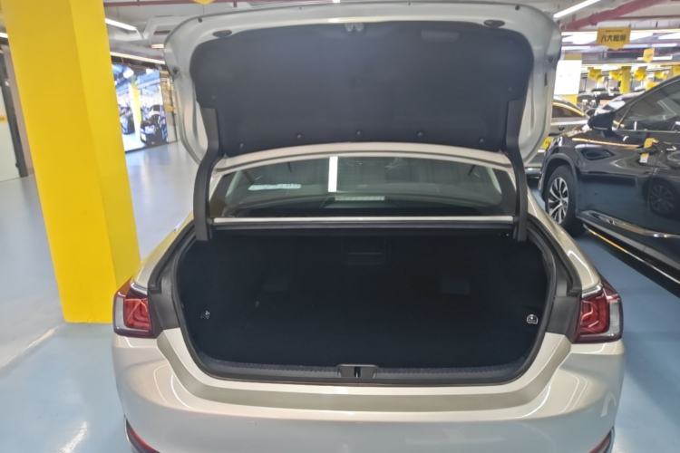 Used Lexus ES 2020 200 Excellence Edition Trunk