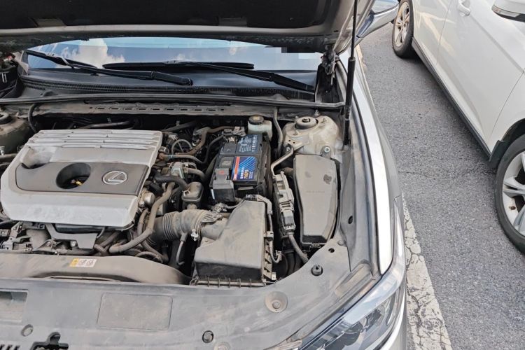 Used Lexus ES 2020 200 Excellence Edition Engine Bay Left