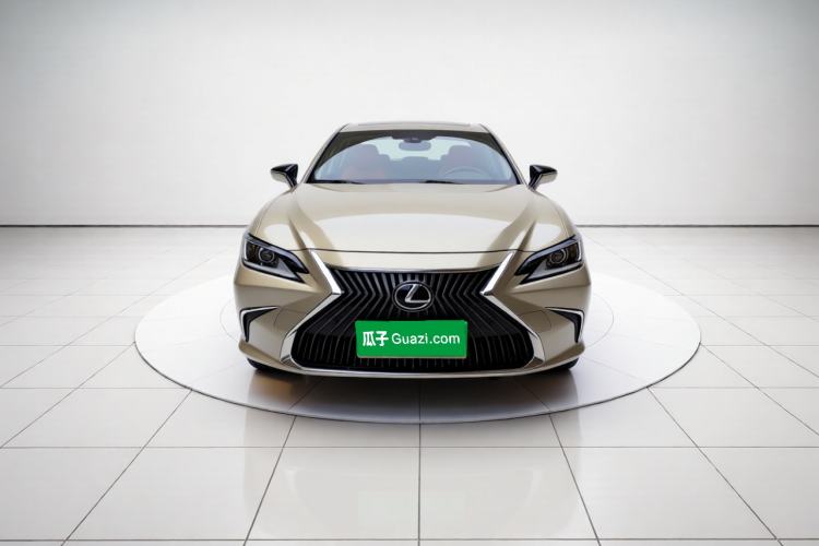 Used Lexus ES 2020 200 Excellence Edition Exterior 1