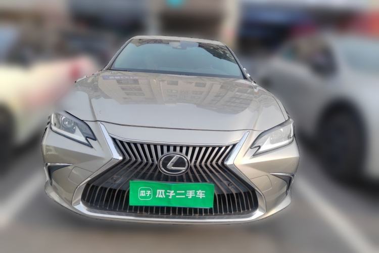 Used Lexus ES 2020 200 Excellence Edition Exterior 1