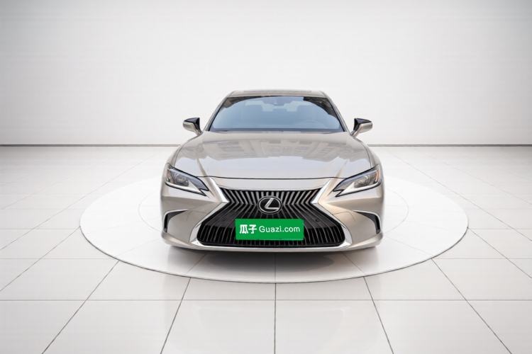 Used Lexus ES 2020 200 Excellence Edition Exterior 1