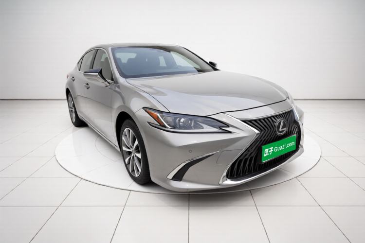 Used Lexus ES 2020 200 Excellence Edition Exterior 2