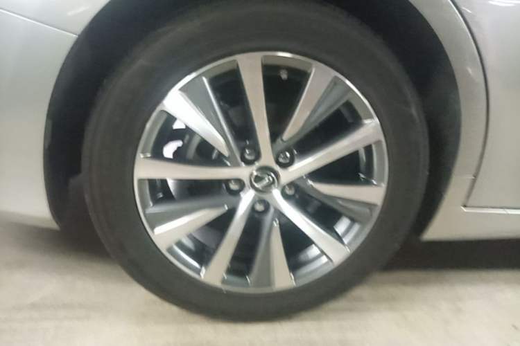 Used Lexus ES 2020 200 Luxury Edition Exterior 2