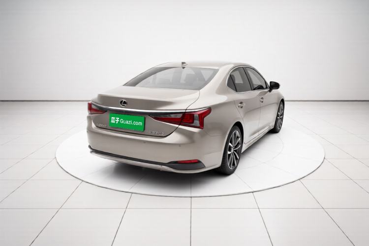 Used Lexus ES 2020 200 Excellence Edition Exterior 4