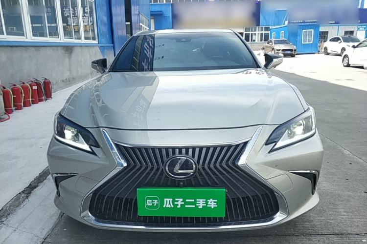 Used Lexus ES 2020 200 Excellence Edition Front