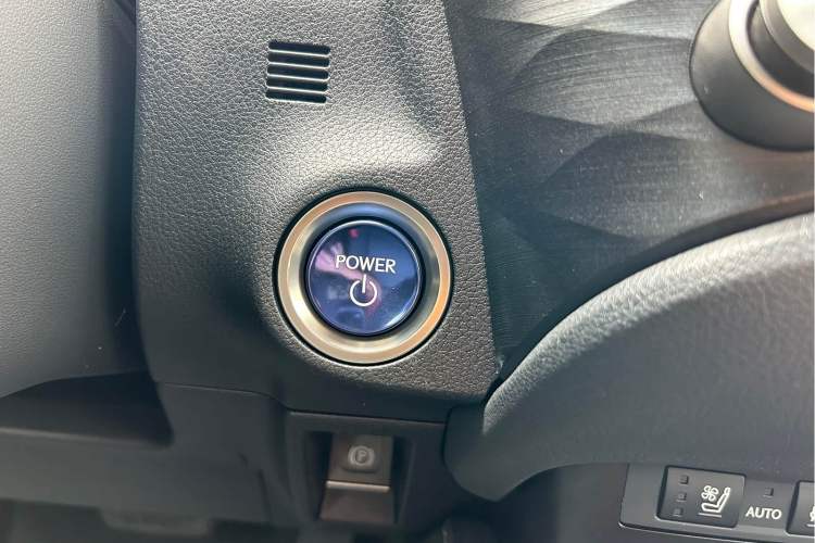 Used Lexus ES 2020 300h Deluxe Edition Interior 1