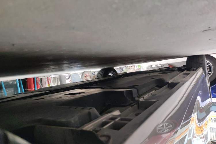 Used Lexus ES 2020 200 Excellence Edition Left Side Sill