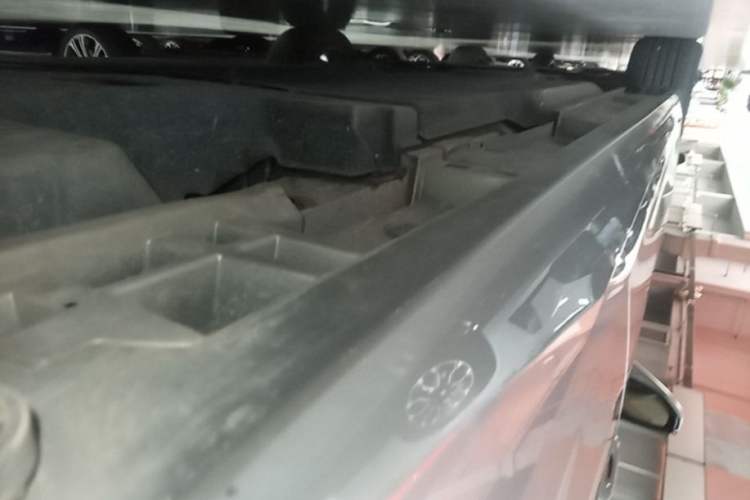 Used Lexus ES 2020 200 Luxury Edition Left Side Sill