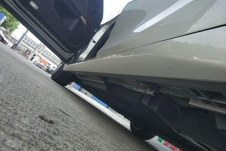 Used Lexus ES 2020 200 Excellence Edition Left Side Sill