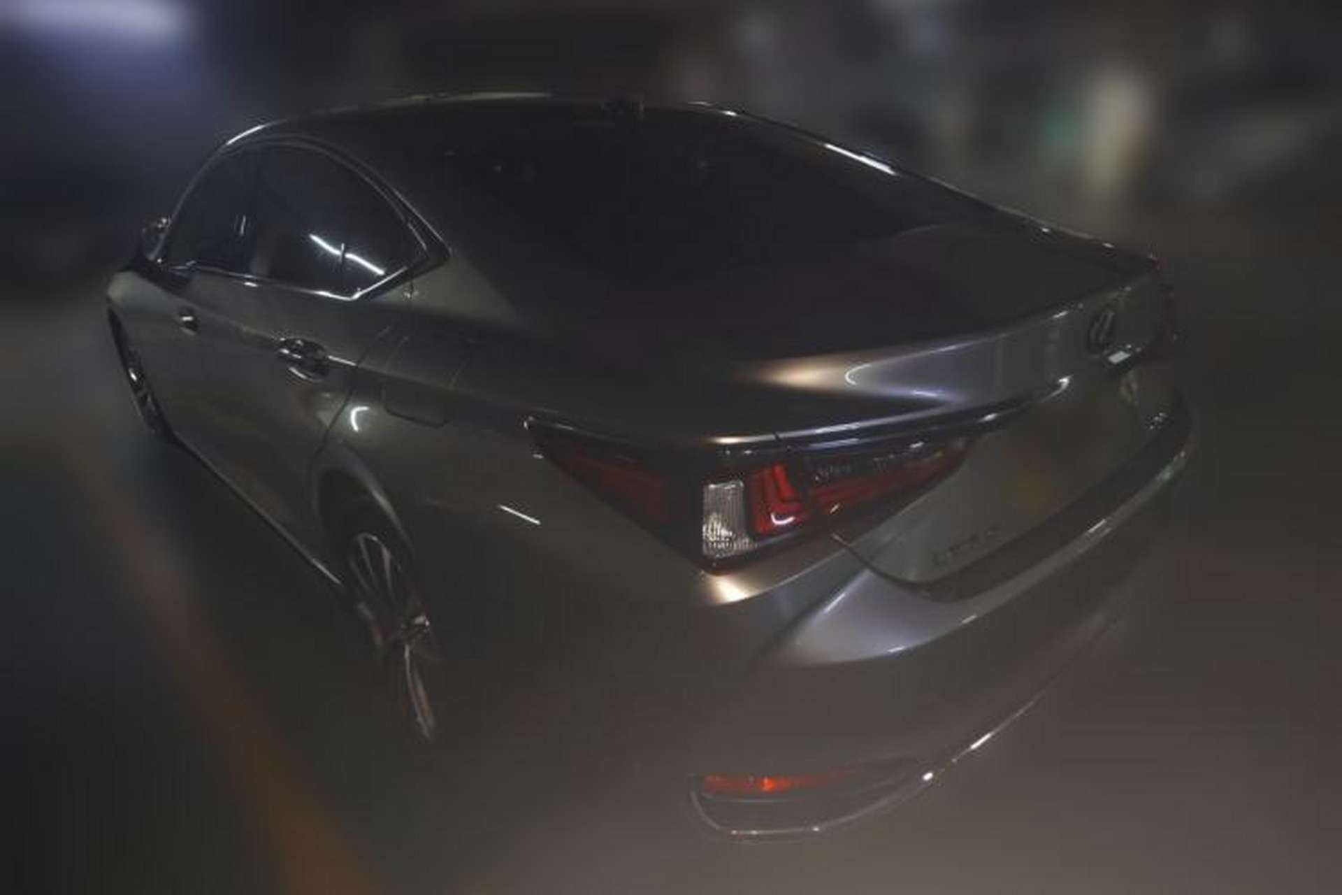 Used Lexus ES 2020 200 Luxury Edition Rear Left 45 Deg